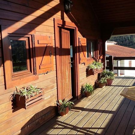 ヴィラ・ノーヴァ・デ・セルヴェイラ Cabana De Santo Antonioゲストハウス エクステリア 写真